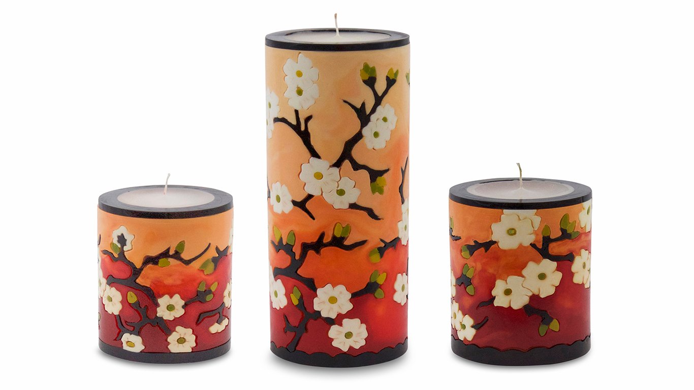 Plum Blossom Illuminated Candle