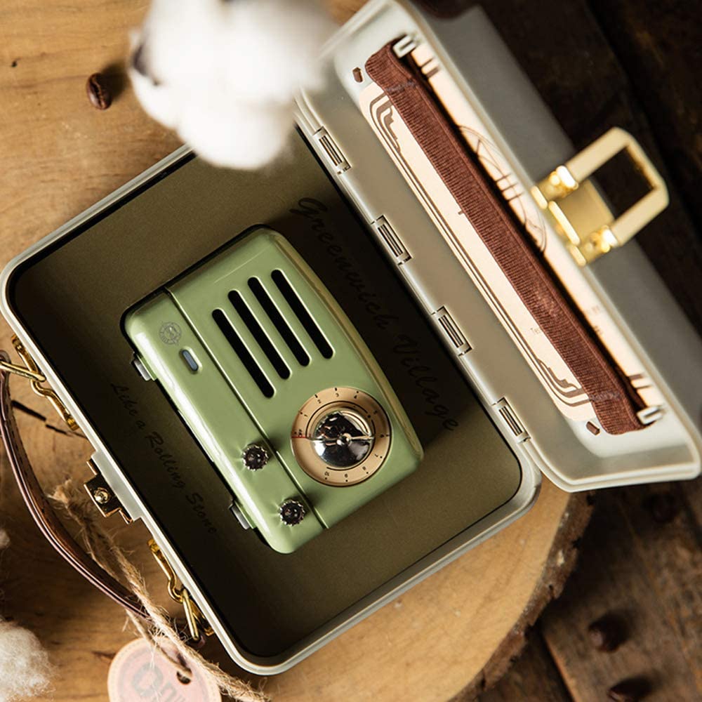 Vintage Radio Bluetooth Speaker