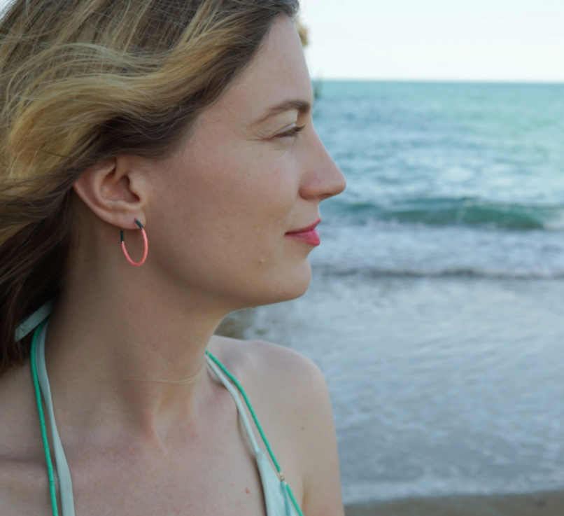 Midi Colorloop Earrings in Serrata
