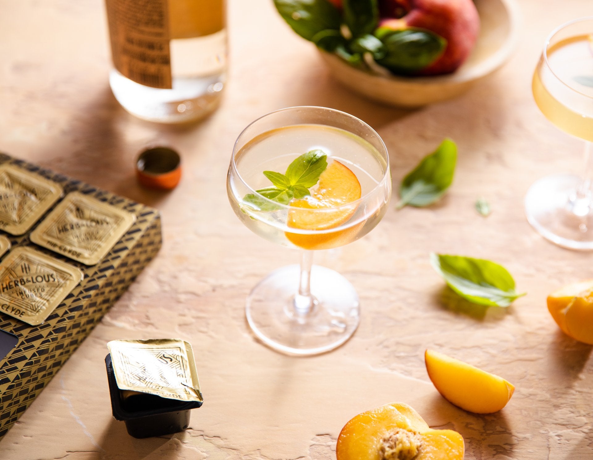 Herb + Lou's Cocktail Cubes: The Clyde – Red Orchard